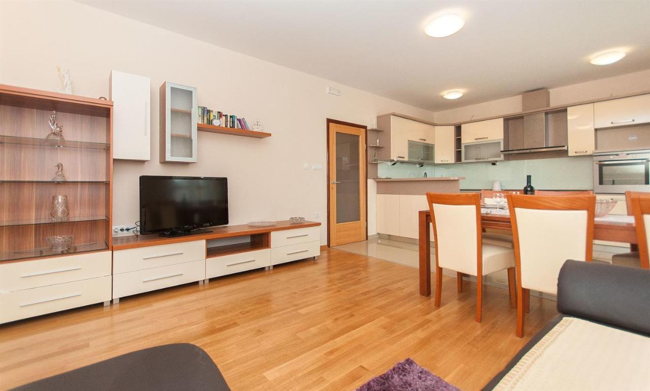 Apartment Temza Krilo ภายนอก รูปภาพ